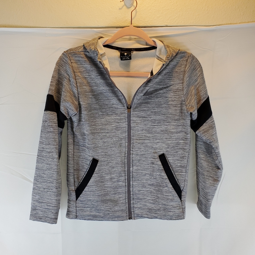 Nike boys jacket/sweatshirt